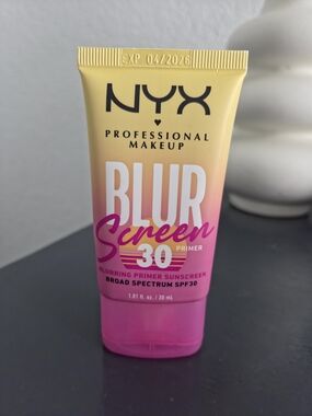 NYX Blur Screen Primer SPF 30